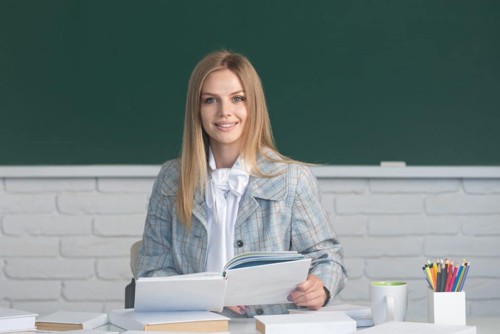 student studying chc40221